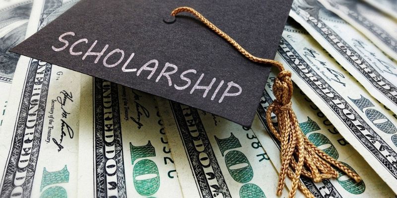 How to Get a Full Ride Scholarship